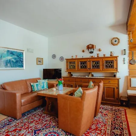 Tirol Mit Hallenbad Und Sauna By Monicare Appartamento