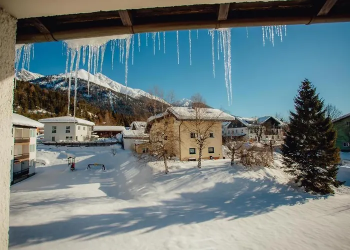 Tirol Mit Hallenbad Und Sauna By Monicare Appartamento