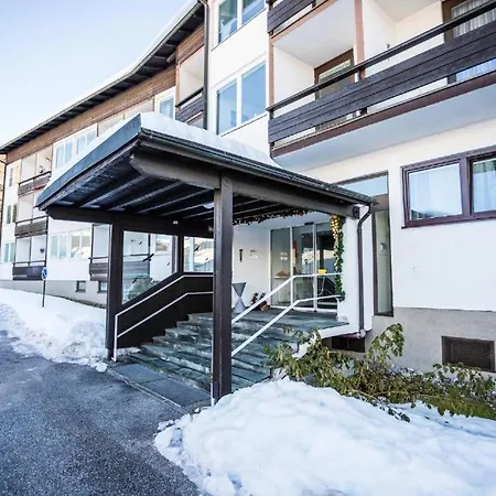 Tirol Mit Hallenbad Und Sauna By Monicare Lägenhet Seefeld in Tirol